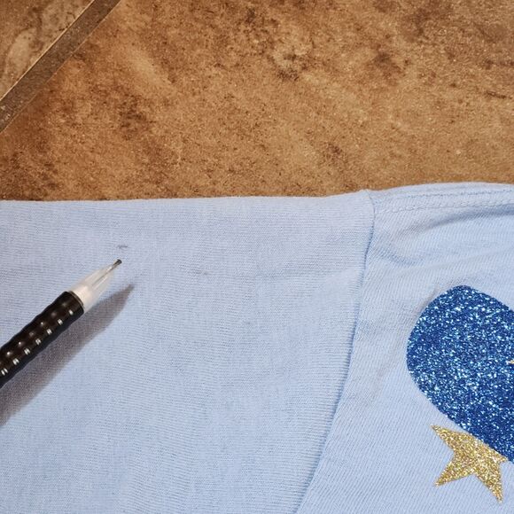 Youth Small Shirt Lot – 3 Pieces (1 Long Sleeve, 2 Short Sleeve) - Picture 4 of 6